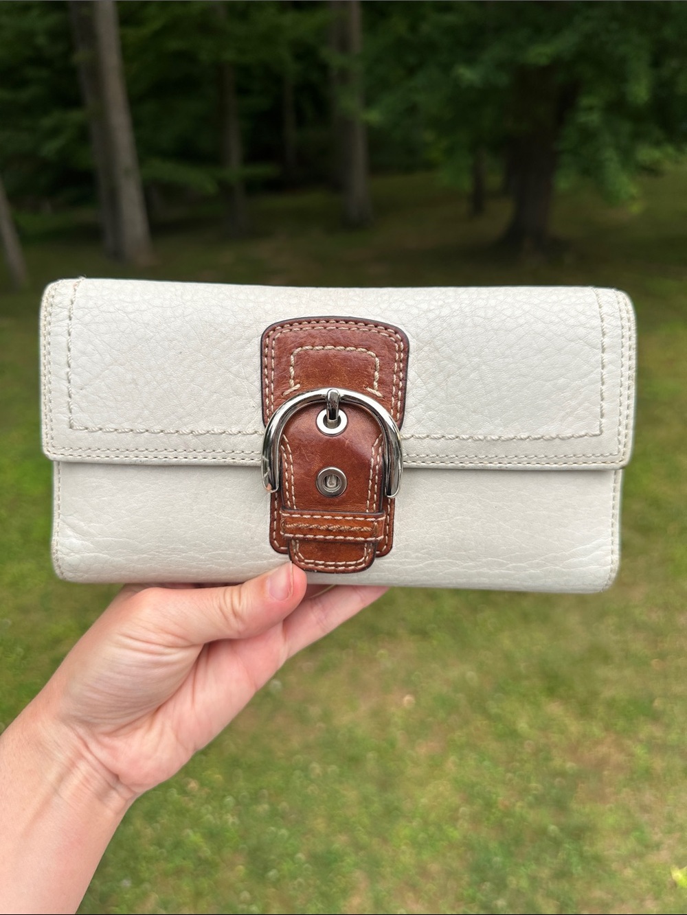 Vintage Coach Soho Buckle Wallet Cream Leather Y2K Clutch